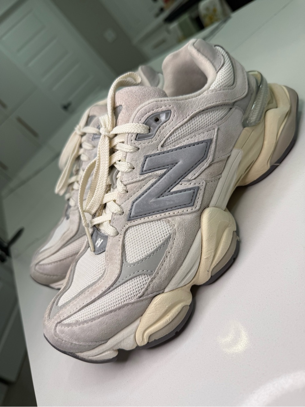 New Balance 9060 Sea Salt Surf U9060ECA Grey White Ivory Size Men 8.5 / Women 1